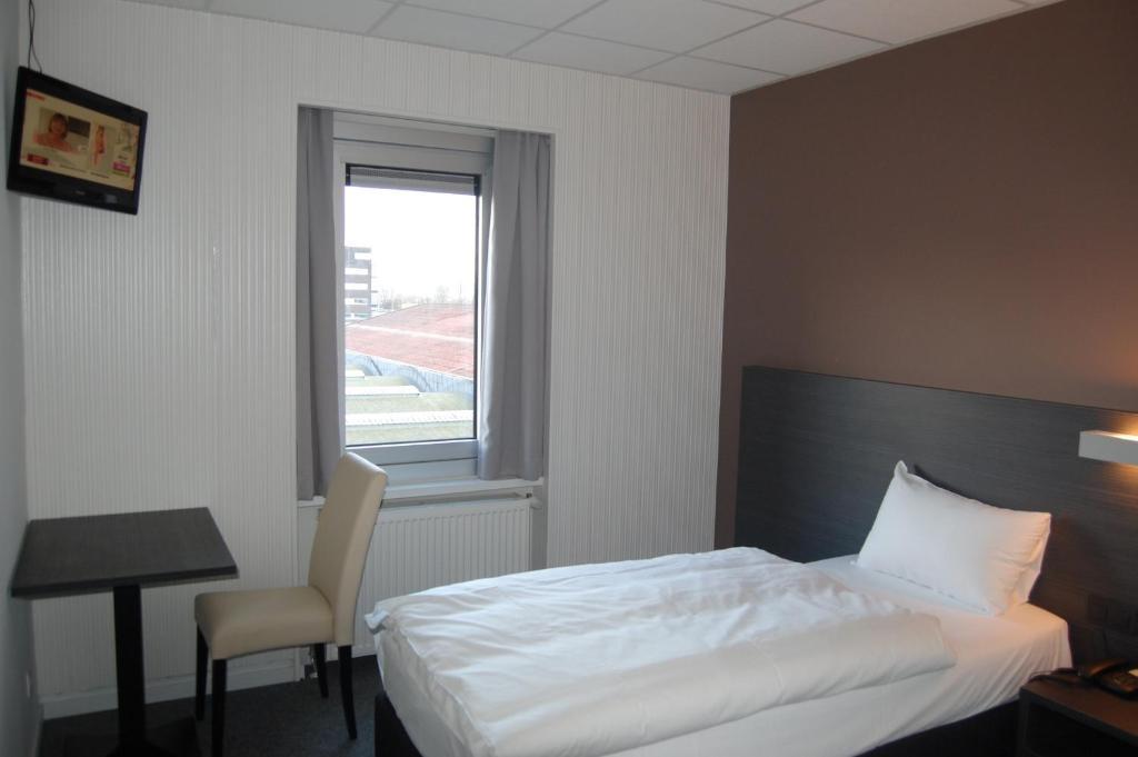 Antwerp Harbour Hotel Cameră foto